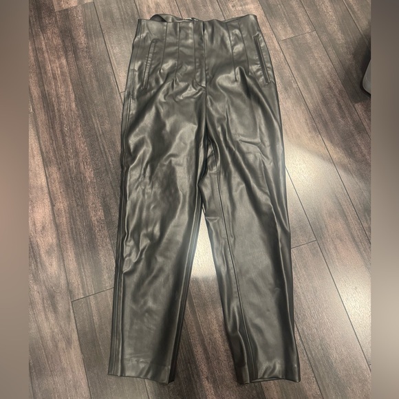 Zara High Rise Faux Leather Trousers Large - Picture 3 of 5